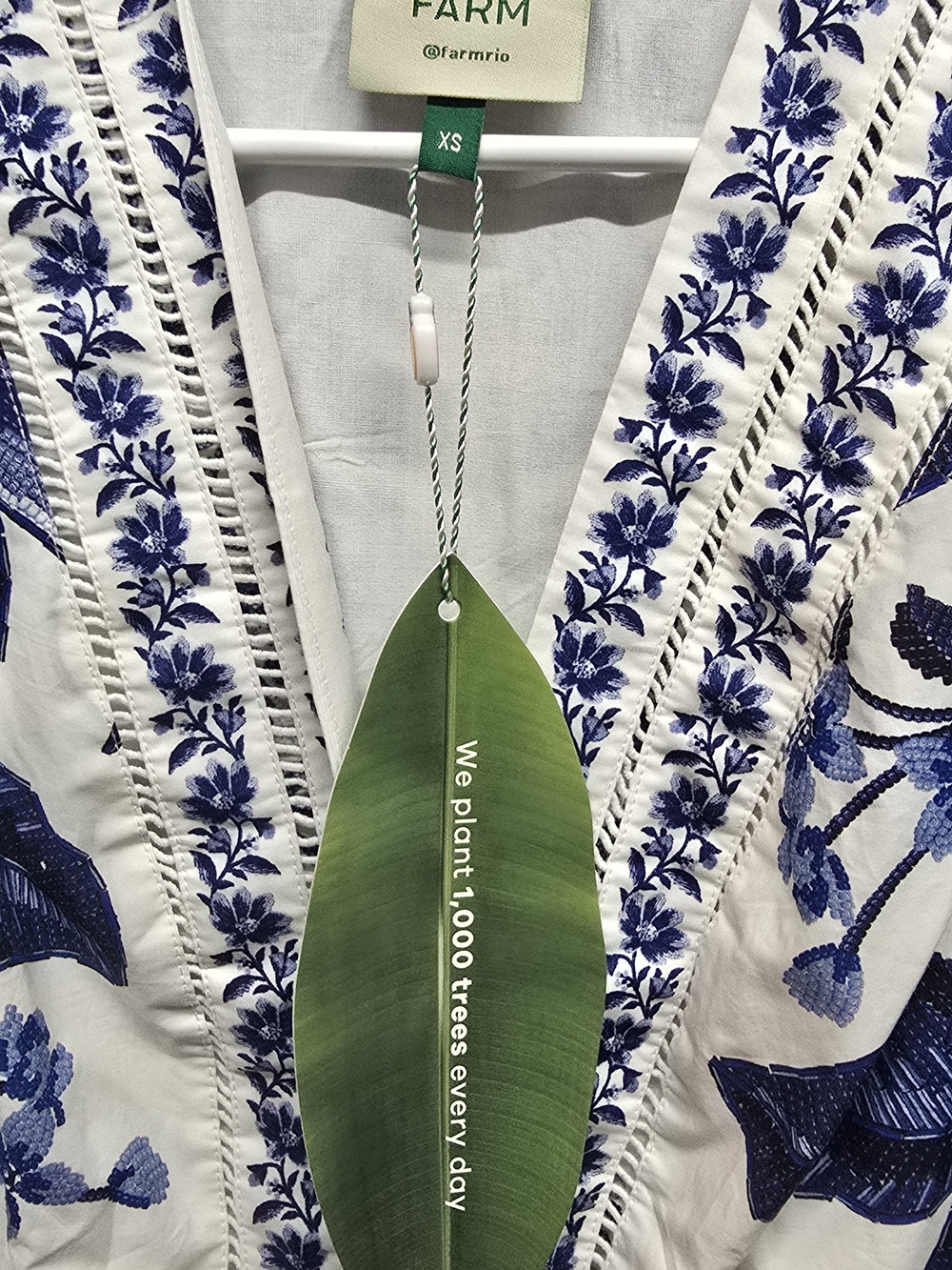 Romper Farm Rio White with Blue Floral Embroidery Xs - Picture 5 of 8